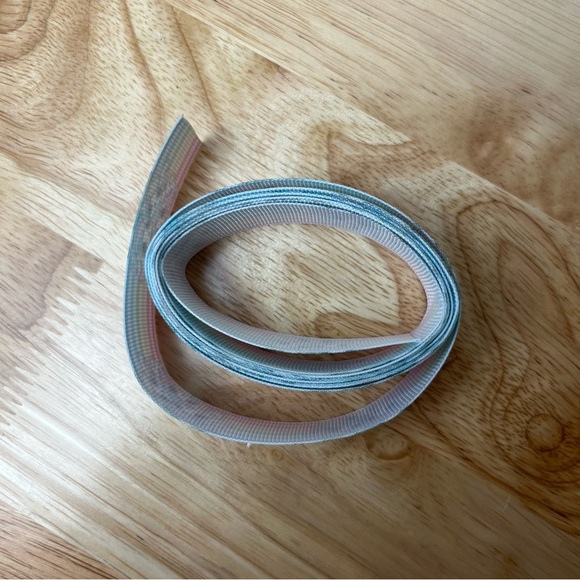 1" GROSGRAIN CRAFT RIBBON - 2 YARDS Cutie Cartoons, Rainbow Striped - Picture 3 of 7